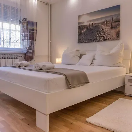 Majestic And Refined Balcony Sea View Lejlighed Crikvenica