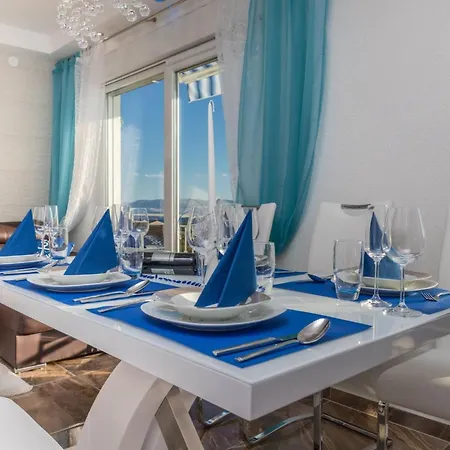 Majestic And Refined Balcony Sea View * Crikvenica